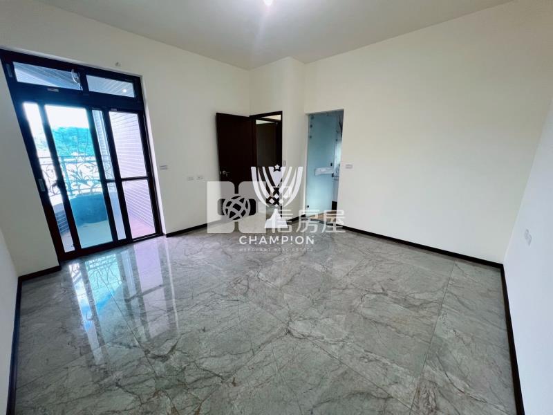 【冠軍】中山遠見全新電梯三房車房屋室內格局與周邊環境