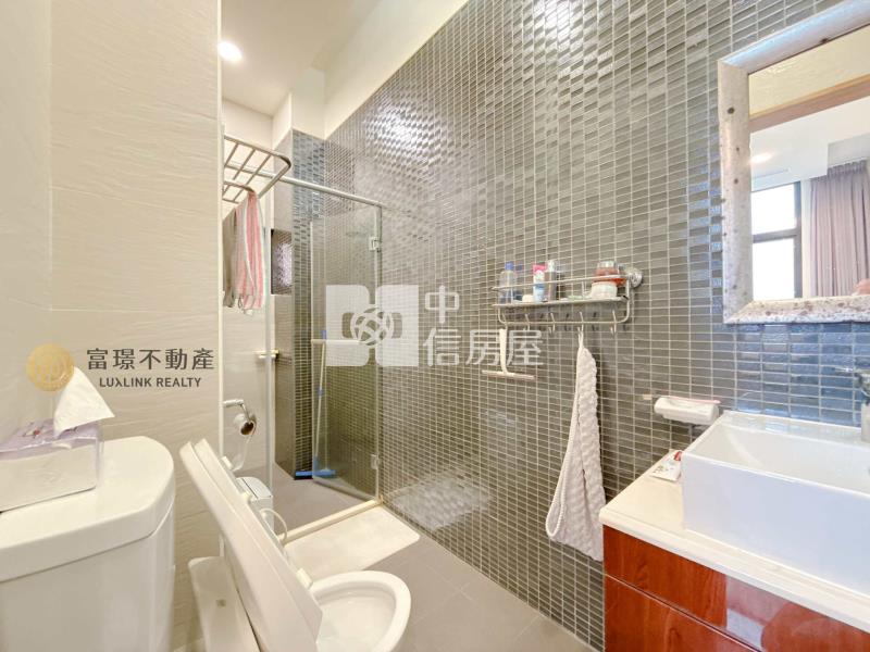 龜山獨戶採光挑高宅房屋室內格局與周邊環境