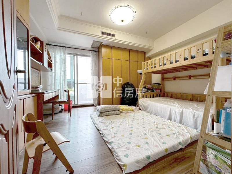 精誠河畔高樓四房房屋室內格局與周邊環境