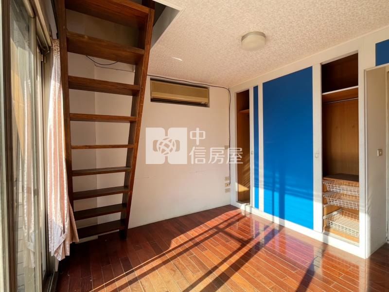 八期好市多豐富公園邊間美墅房屋室內格局與周邊環境