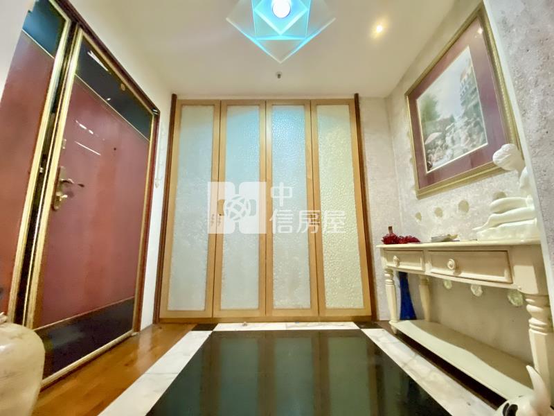 中國醫旁稀有室內53坪高樓層景觀五房房屋室內格局與周邊環境
