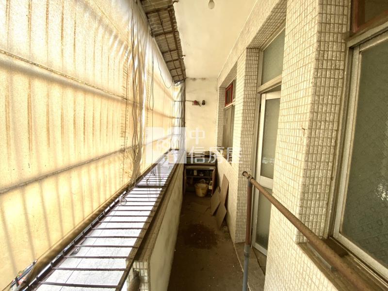 【安家】獨家-平鎮家樂福旁大地坪超值透店房屋室內格局與周邊環境