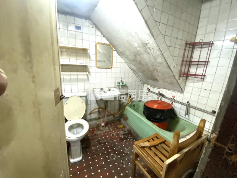 【安家】獨家-平鎮家樂福旁大地坪超值透店房屋室內格局與周邊環境