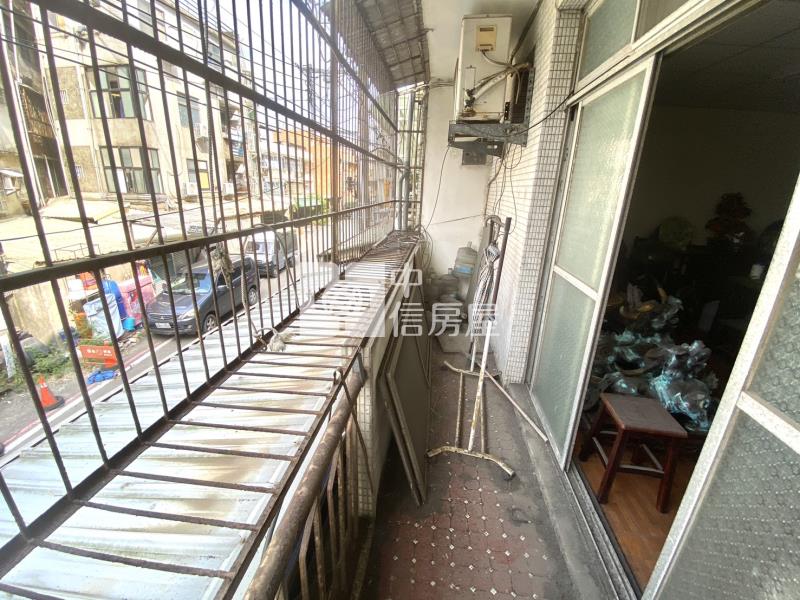 【安家】獨家-平鎮家樂福旁大地坪超值透店房屋室內格局與周邊環境