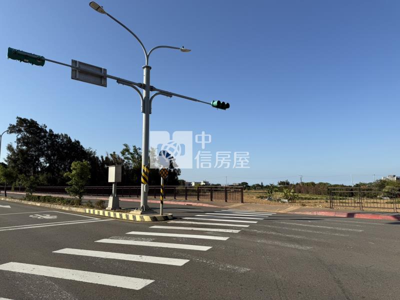 正月桃路美農地房屋室內格局與周邊環境