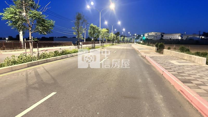正月桃路美農地房屋室內格局與周邊環境