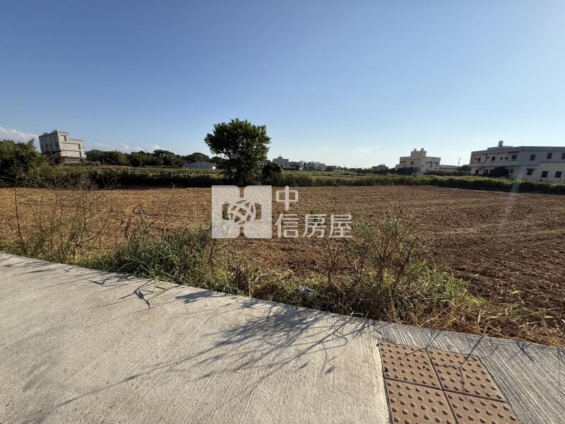 正月桃路美農地房屋室內格局與周邊環境