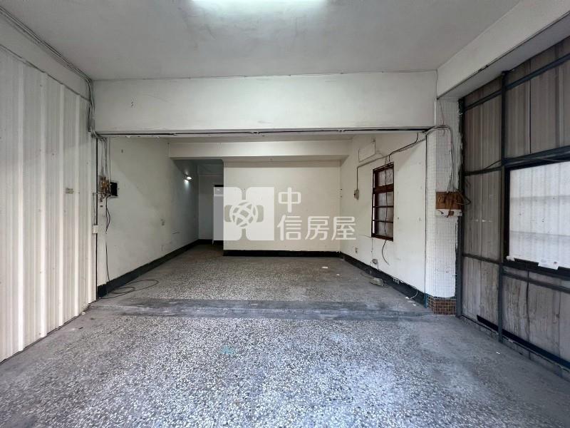 水湳經貿邊間透天房屋室內格局與周邊環境