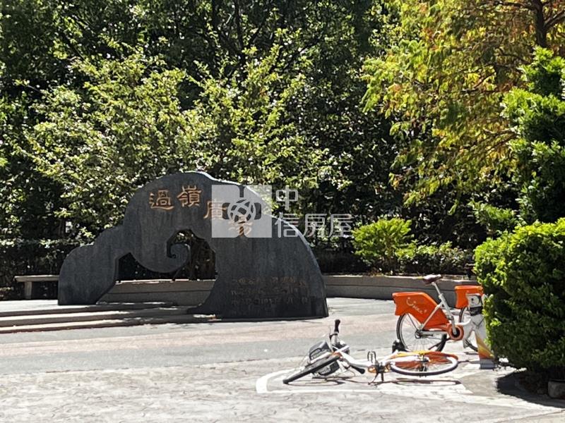 過嶺海德極美3房車房屋室內格局與周邊環境