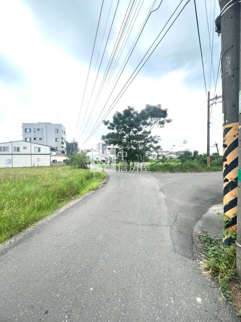 歸仁社區旁543坪持分農地房屋室內格局與周邊環境