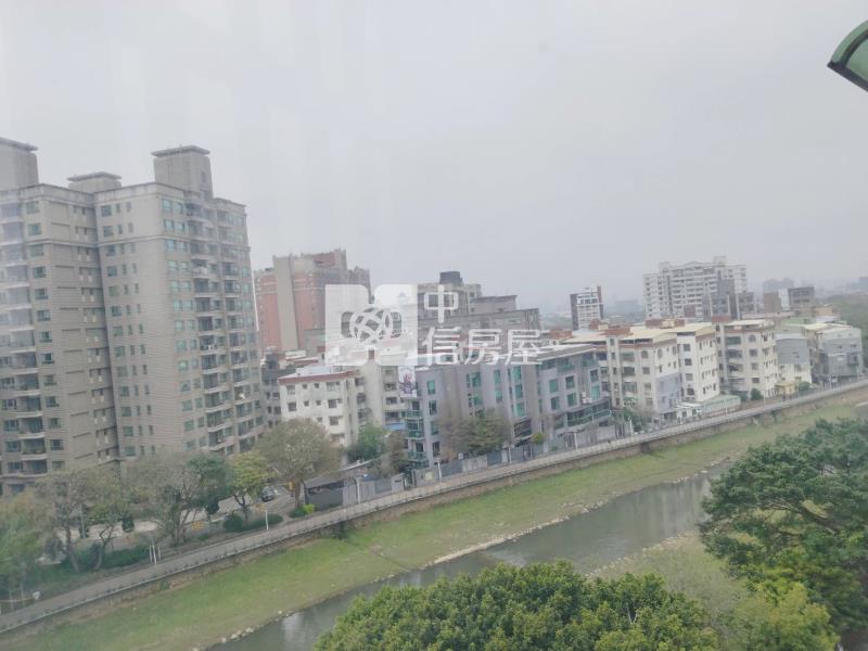 A22、光明公園收租(6)套房房屋室內格局與周邊環境