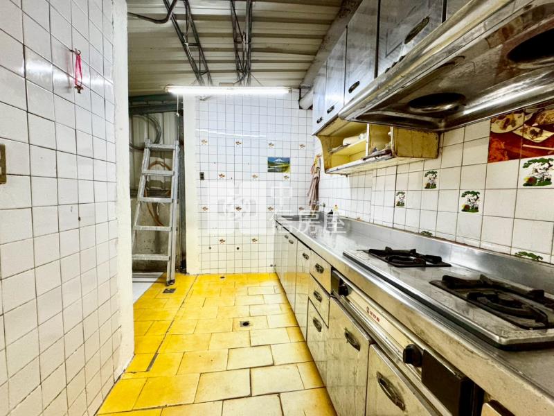 獨家！興進綠園道一中商圈旁1-2樓樓店房屋室內格局與周邊環境