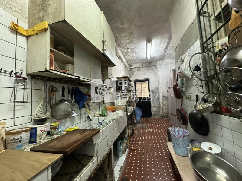 龍岡大地坪透天.大面寬.雙車庫房屋室內格局與周邊環境