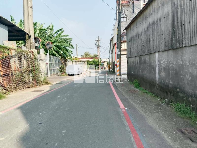 梓官三角窗大地坪車庫透天房屋室內格局與周邊環境
