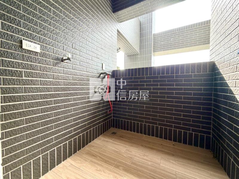 潮州全新雙車樓中樓房屋室內格局與周邊環境