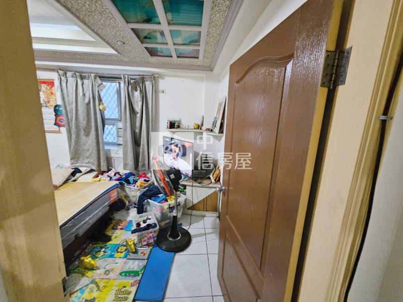 內壢車站-環中商圈電梯3+1房車房屋室內格局與周邊環境