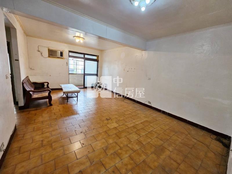 內壢前站-低樓層大公寓-需整理房屋室內格局與周邊環境