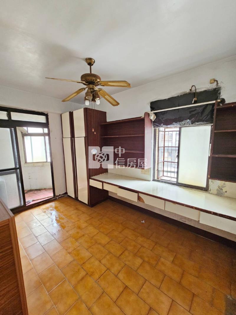 內壢前站-低樓層大公寓-需整理房屋室內格局與周邊環境