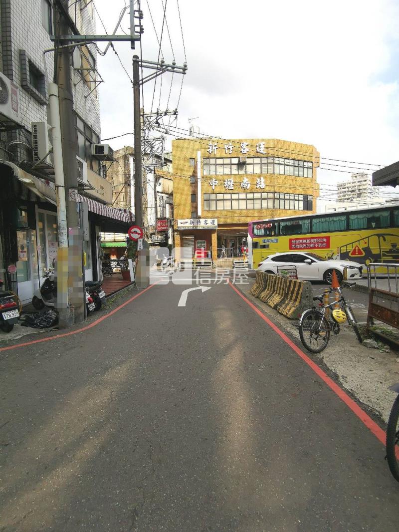 中壢火車站旁低樓層1+1房房屋室內格局與周邊環境
