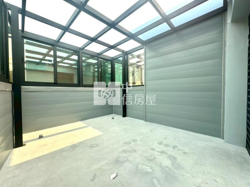 水湳經貿園區全新獨棟大地坪電梯別墅房屋室內格局與周邊環境