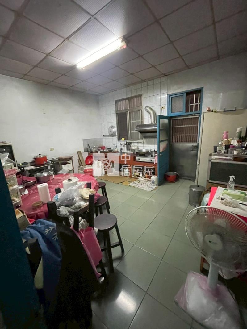 健行大透店房屋室內格局與周邊環境