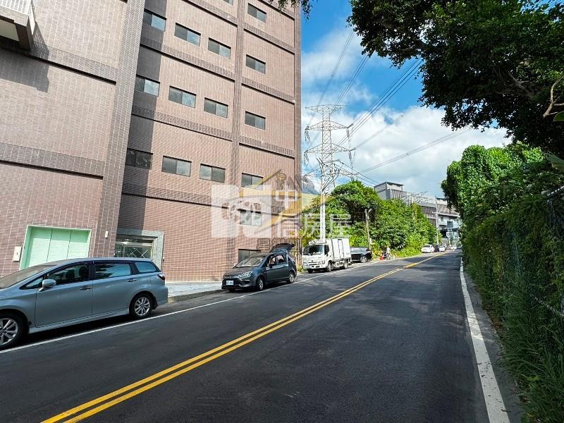 【星鑽】龜山全新千坪SRC廠辦 可分層出售房屋室內格局與周邊環境