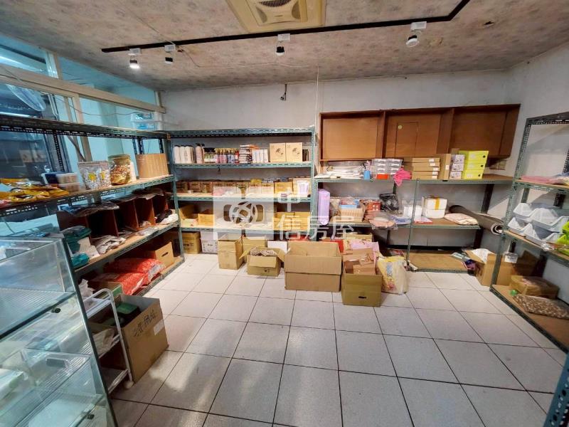 近中壢南亞學院.富台國小大面寬金店面房屋室內格局與周邊環境