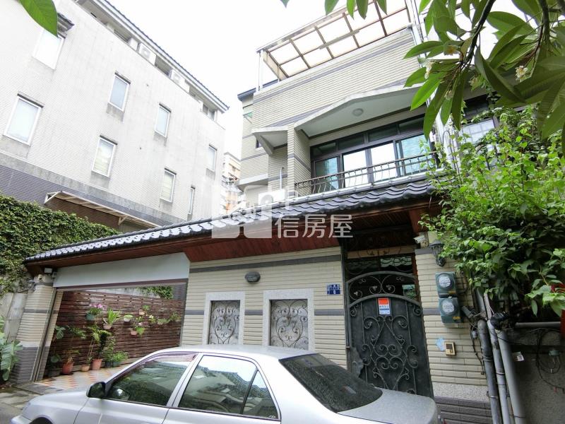 五期大英街大庭院豪墅房屋室內格局與周邊環境