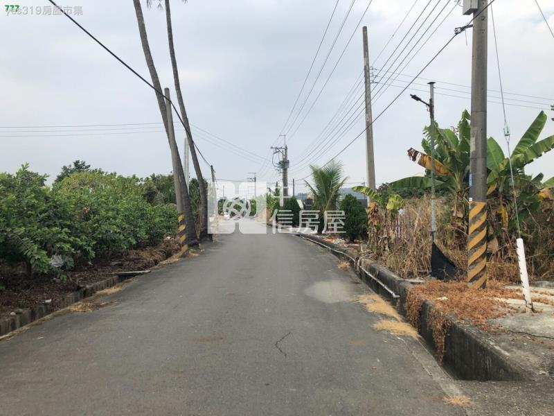 旗山國十交流道旁農地房屋室內格局與周邊環境