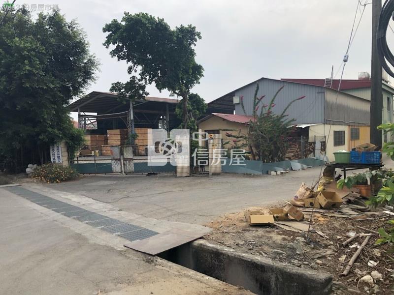 旗山國十交流道旁農地房屋室內格局與周邊環境