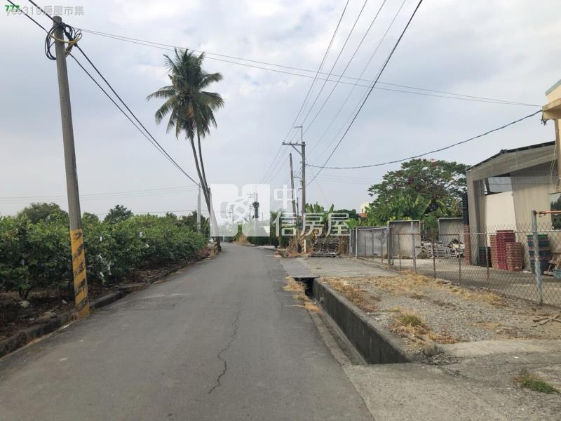 旗山國十交流道旁農地房屋室內格局與周邊環境