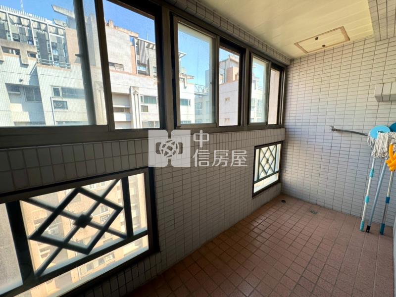 中壢sogo海華【美麗宮廷】大坪數次頂樓四房車房屋室內格局與周邊環境