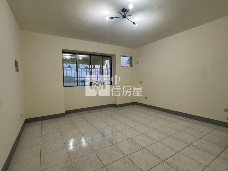 觀音正中山路面湖6房大透天住店(中信卓越團隊)房屋室內格局與周邊環境