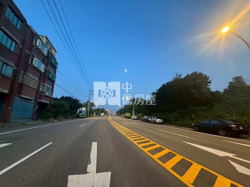觀音正中山路面湖6房大透天住店(中信卓越團隊)房屋室內格局與周邊環境
