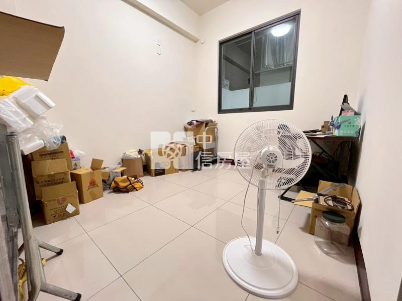 斗六榴邨輕齡雙車別墅房屋室內格局與周邊環境