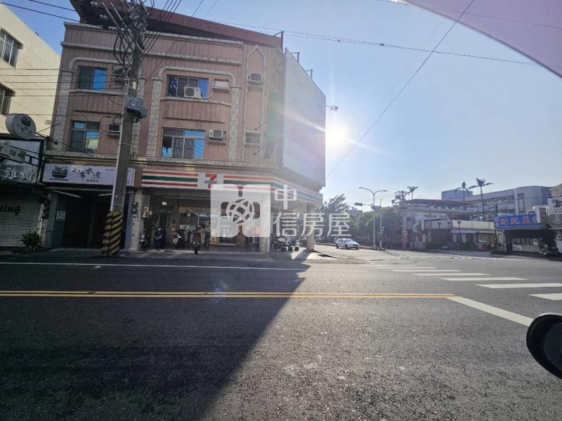 善化市心大成國小旁高景觀美三房房屋室內格局與周邊環境