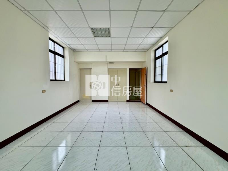 松竹商圈｜五大房臨路店住|雙鐵共構宅房屋室內格局與周邊環境