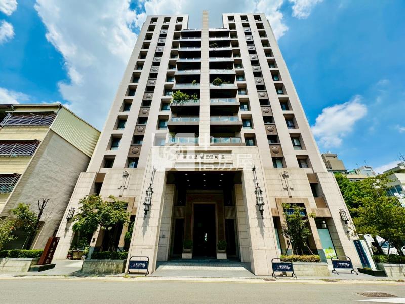 雙橡園櫻ONE次頂樓三改2+1房雙平車房屋室內格局與周邊環境