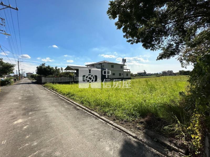美濃民俗村旁臨路超美農地房屋室內格局與周邊環境