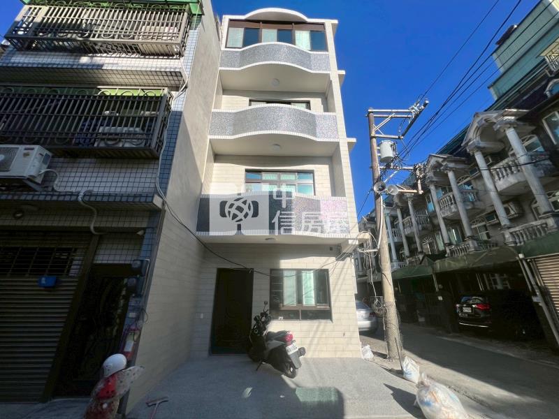【安家】龍岡大操場旁游泳路5房邊間透天房屋室內格局與周邊環境