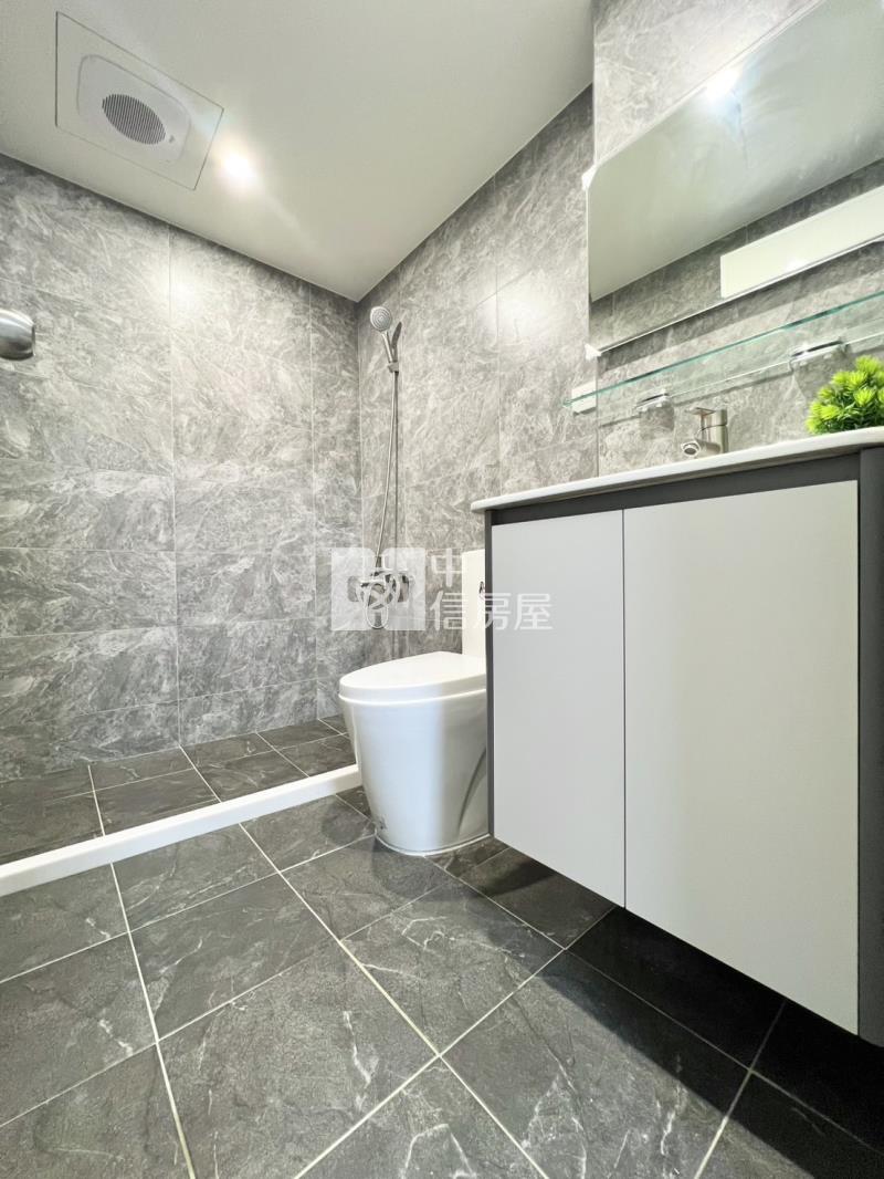 新民路美四房房屋室內格局與周邊環境