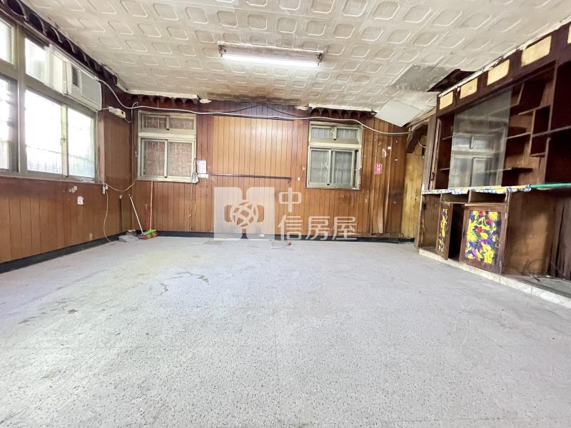 內壢高中邊間透天房屋室內格局與周邊環境