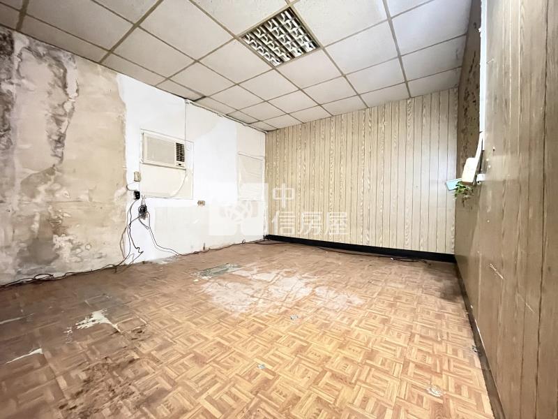 內壢高中邊間透天房屋室內格局與周邊環境