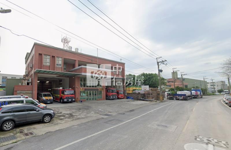 觀音市區旁*乙工用地*中山路一段*臨路約8米*面寬約24米*深約58米房屋室內格局與周邊環境