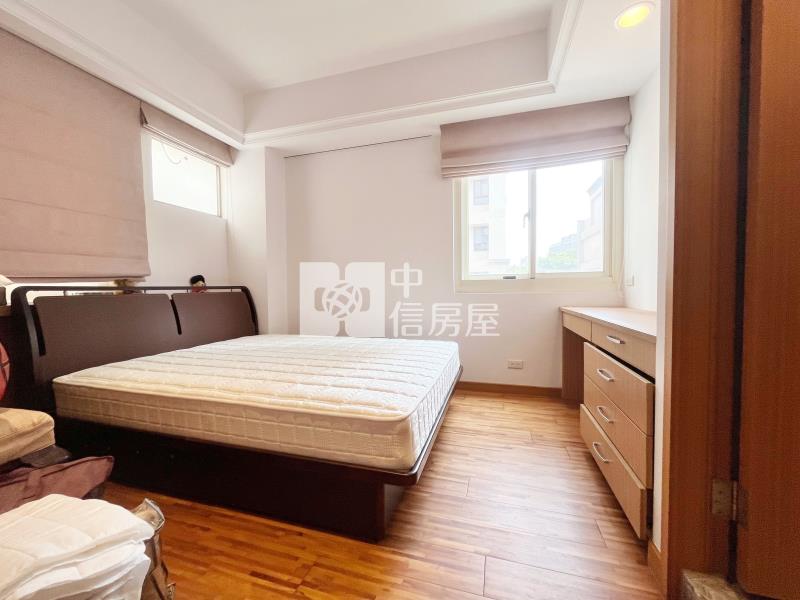 八期稀有大地坪別墅房屋室內格局與周邊環境