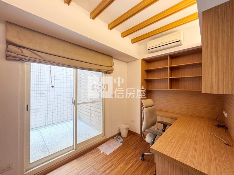 八期稀有大地坪別墅房屋室內格局與周邊環境