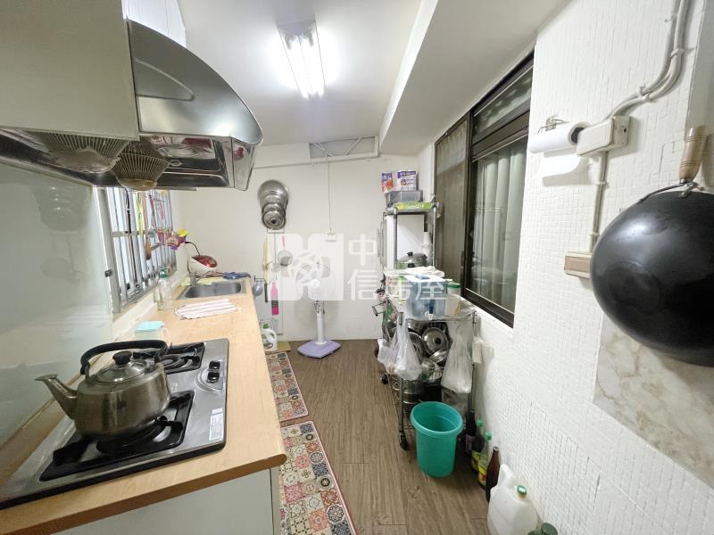 金龍街一樓2房美寓房屋室內格局與周邊環境