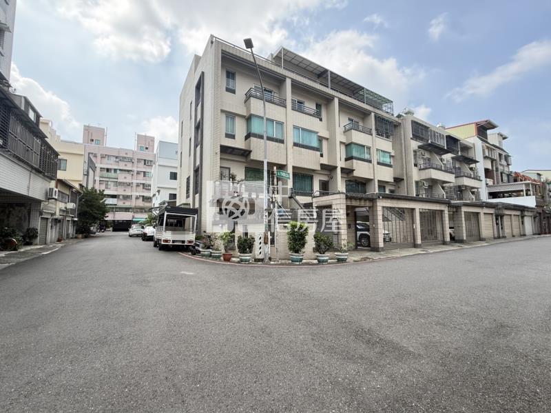 華貴名第美妝三房房屋室內格局與周邊環境