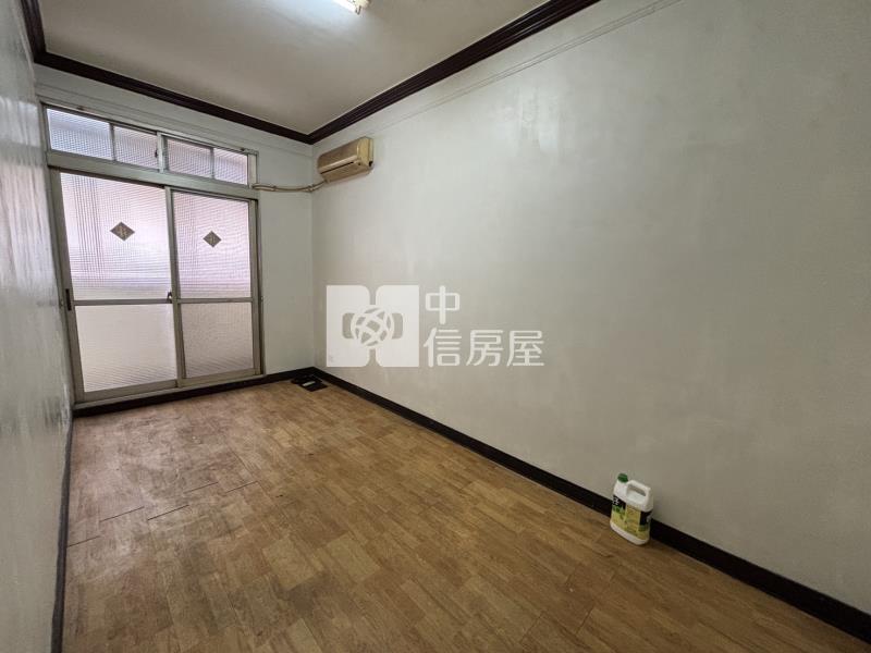 太平正15米路透店房屋室內格局與周邊環境