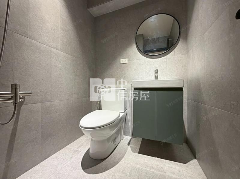 曉明女中旁兩房兩衛+平車房屋室內格局與周邊環境